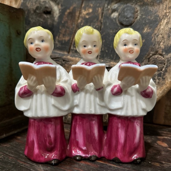 Vintage Ceramic Choir Boys Made in Japan - Picture 1 of 10